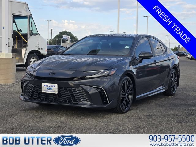 Used 2025 Toyota Camry XSE w/ Premium Package FWD image 4
