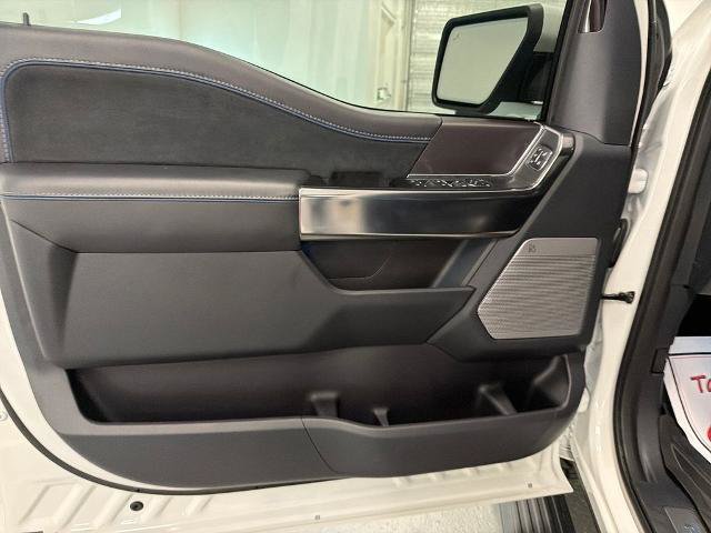 Certified 2025 Ford F150 Platinum w/ FX4 Off-Road Package AWD/4WD image 11