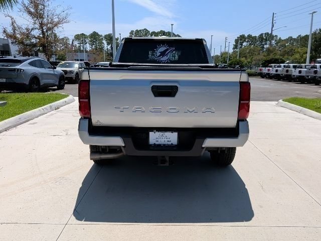 Used 2024 Toyota Tacoma SR5 RWD image 7