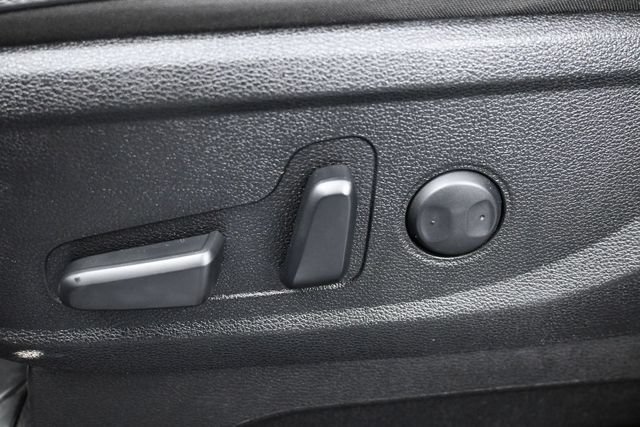 Used 2025 Kia Telluride S AWD/4WD image 12