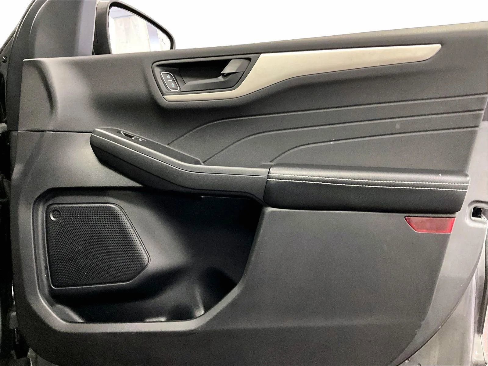 Certified 2022 Ford Escape SE image 23