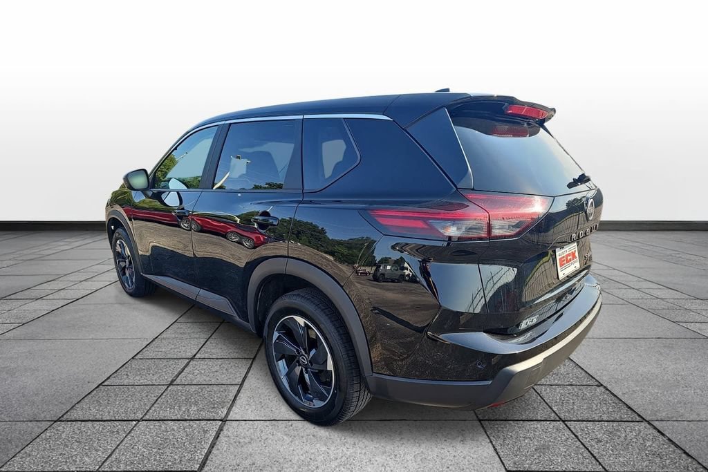 Used 2024 Nissan Rogue SV AWD/4WD image 7