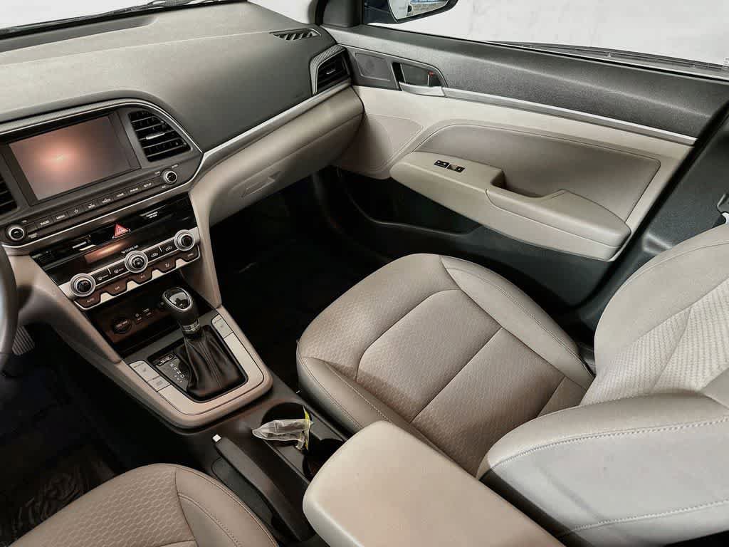 Used 2019 Hyundai Elantra Value Edition FWD image 11