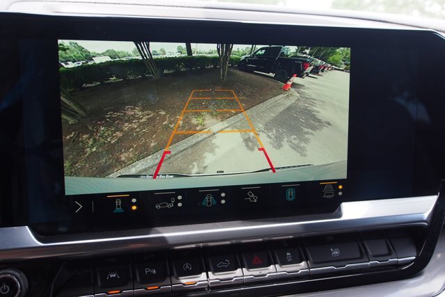 Used 2023 Chevrolet Silverado 1500 High Country w/ High Country Premium Package AWD/4WD image 31