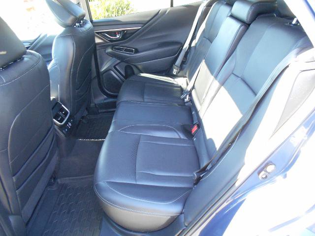 Used 2024 Subaru Outback Limited AWD/4WD image 8
