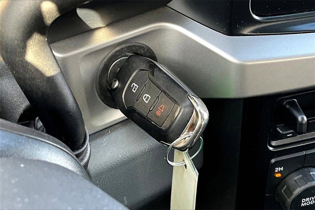 Certified 2024 Ford F250 XLT image 12