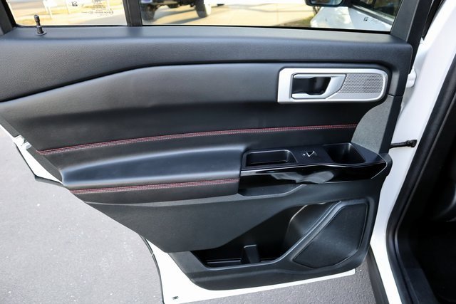 Certified 2023 Ford Explorer ST-Line w/ Class IV Trailer Tow Package image 25