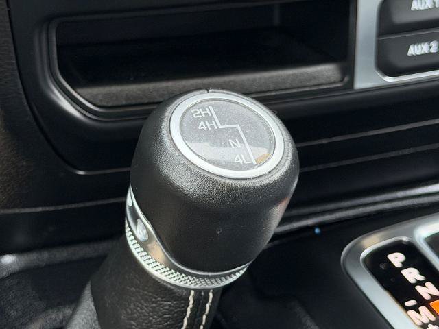 Used 2020 Jeep Gladiator Overland AWD/4WD image 22