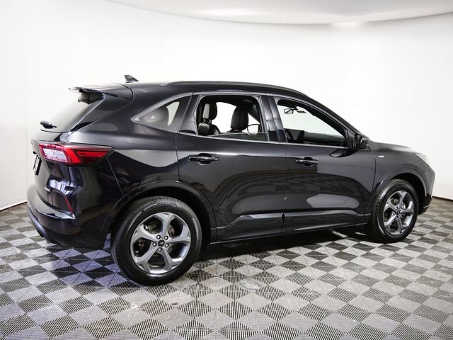 Certified 2024 Ford Escape ST-Line w/ Tech Pack #1 image 9