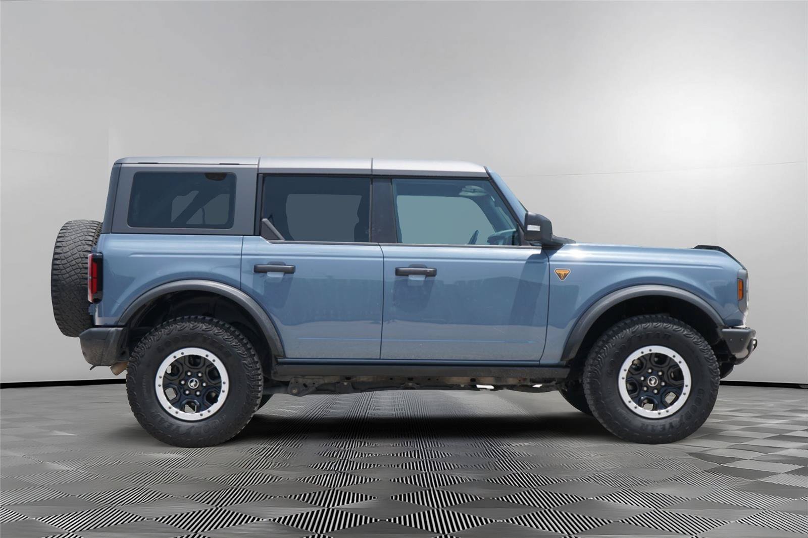 Certified 2023 Ford Bronco Badlands AWD/4WD image 4