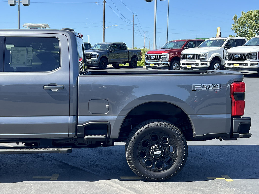 Certified 2023 Ford F350 Platinum w/ FX4 Off-Road Package AWD/4WD image 12