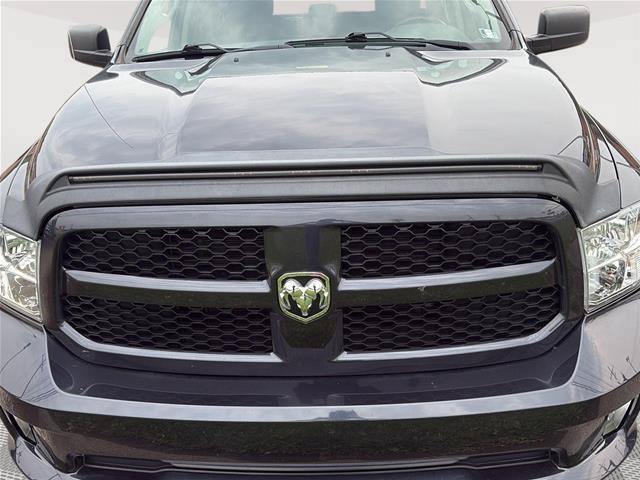Used 2019 RAM 1500 Express AWD/4WD image 4