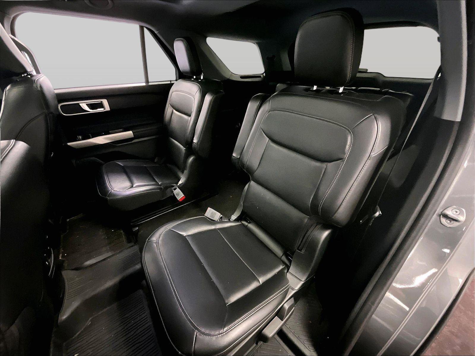 Certified 2023 Ford Explorer XLT w/ Equipment Group 202A image 25