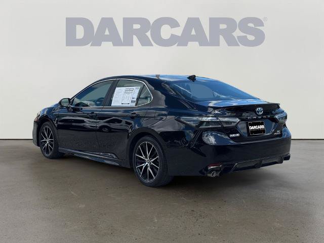 Used 2024 Toyota Camry SE FWD image 4