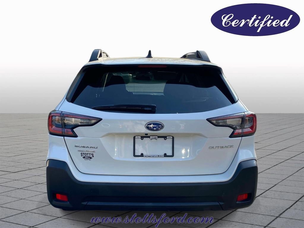 Used 2024 Subaru Outback Premium image 3