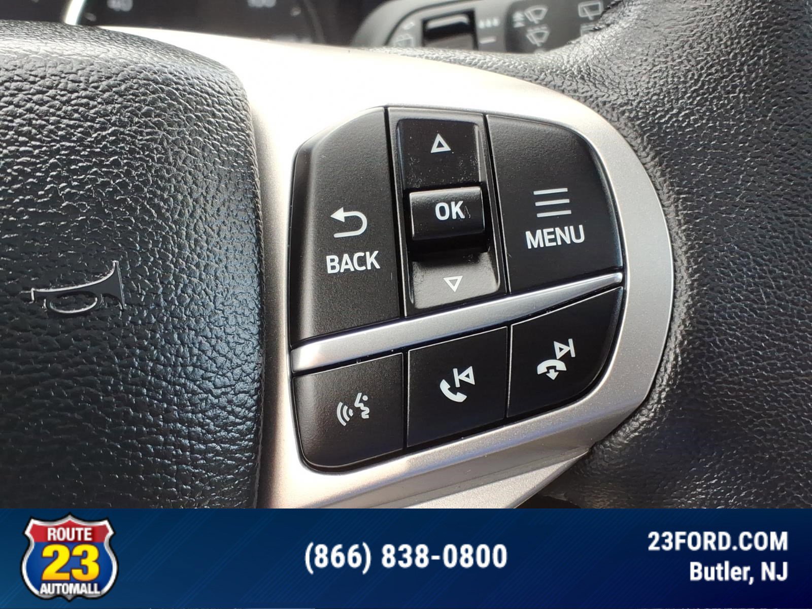 Certified 2024 Ford Explorer XLT w/ Equipment Group 202A AWD/4WD image 15