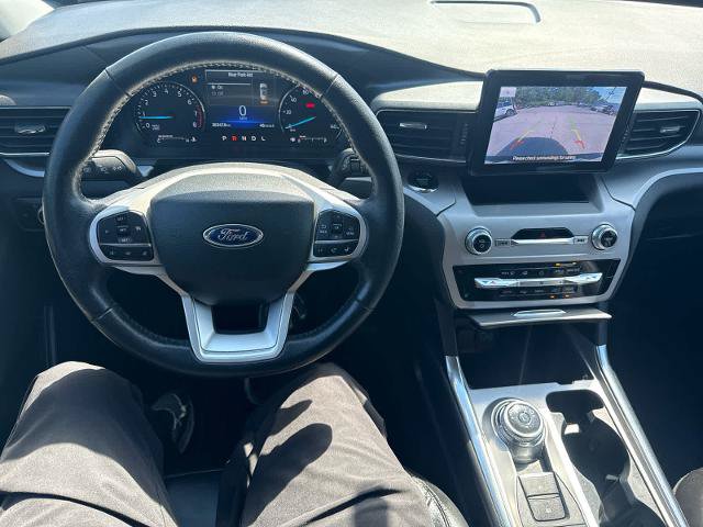 Certified 2023 Ford Explorer XLT w/ Equipment Group 202A AWD/4WD image 11