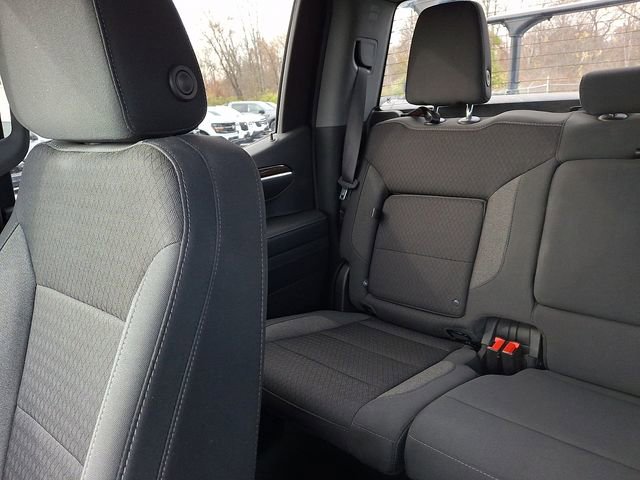Used 2023 GMC Sierra 1500 Elevation image 17