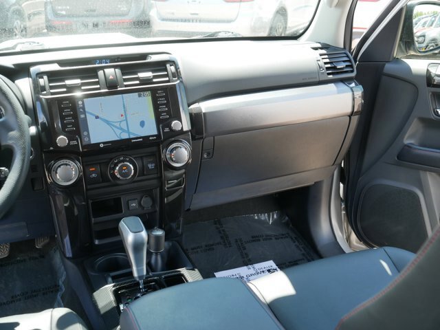 Used 2020 Toyota 4Runner TRD Off-Road Premium w/ Moonroof Package AWD/4WD image 23