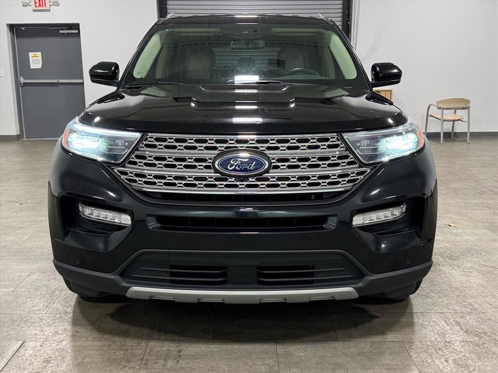 Certified 2023 Ford Explorer Limited image 9