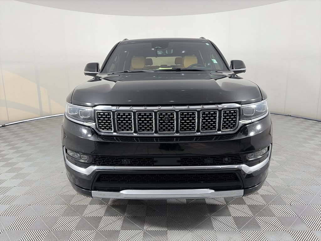 Used 2023 Jeep Grand Wagoneer Series III AWD/4WD image 2