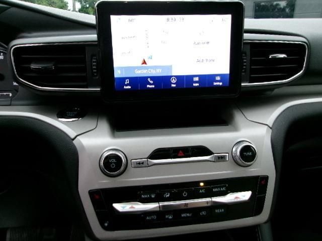 Certified 2023 Ford Explorer XLT w/ Equipment Group 202A AWD/4WD image 11