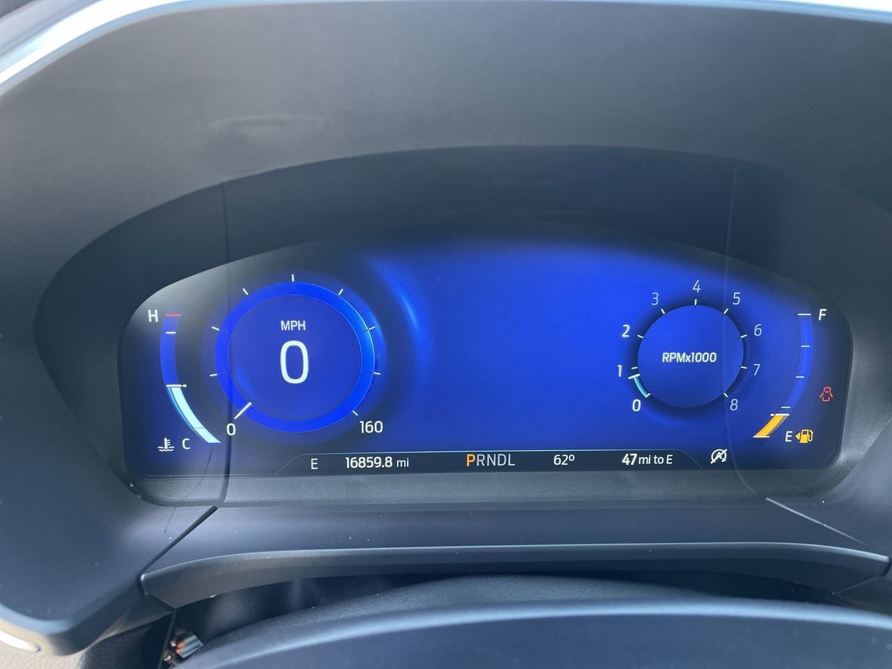 Certified 2022 Ford Escape Titanium image 31