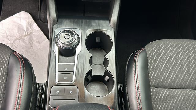 Certified 2025 Ford Escape ST-Line image 22