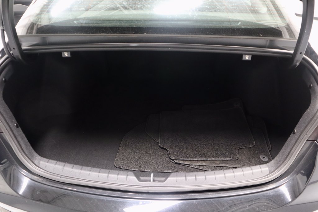Used 2024 Kia K5 GT-Line AWD/4WD image 15