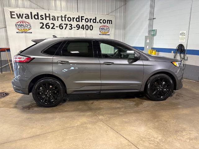 Certified 2024 Ford Edge ST-Line w/ Class II Trailer Tow Package AWD/4WD image 6