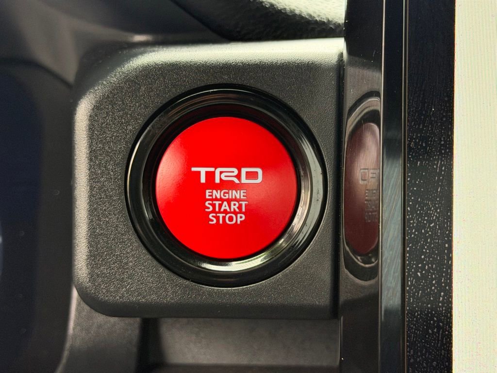 Used 2024 Toyota Tacoma TRD Off-Road w/ TRD Off Road Premium Package AWD/4WD image 28
