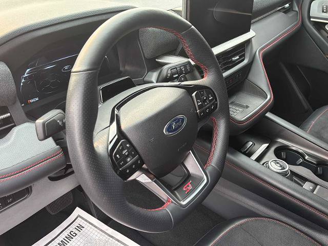 Certified 2025 Ford Explorer ST w/ Sun And Sound Package AWD/4WD image 9