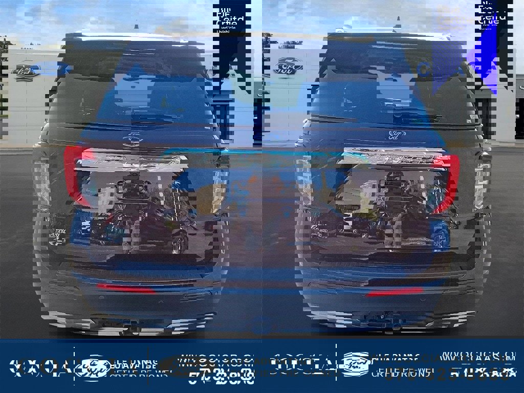 Certified 2023 Ford Explorer XLT w/ Equipment Group 202A image 4