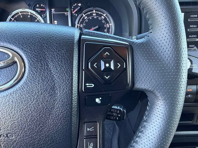 Used 2021 Toyota 4Runner TRD Off-Road AWD/4WD image 23