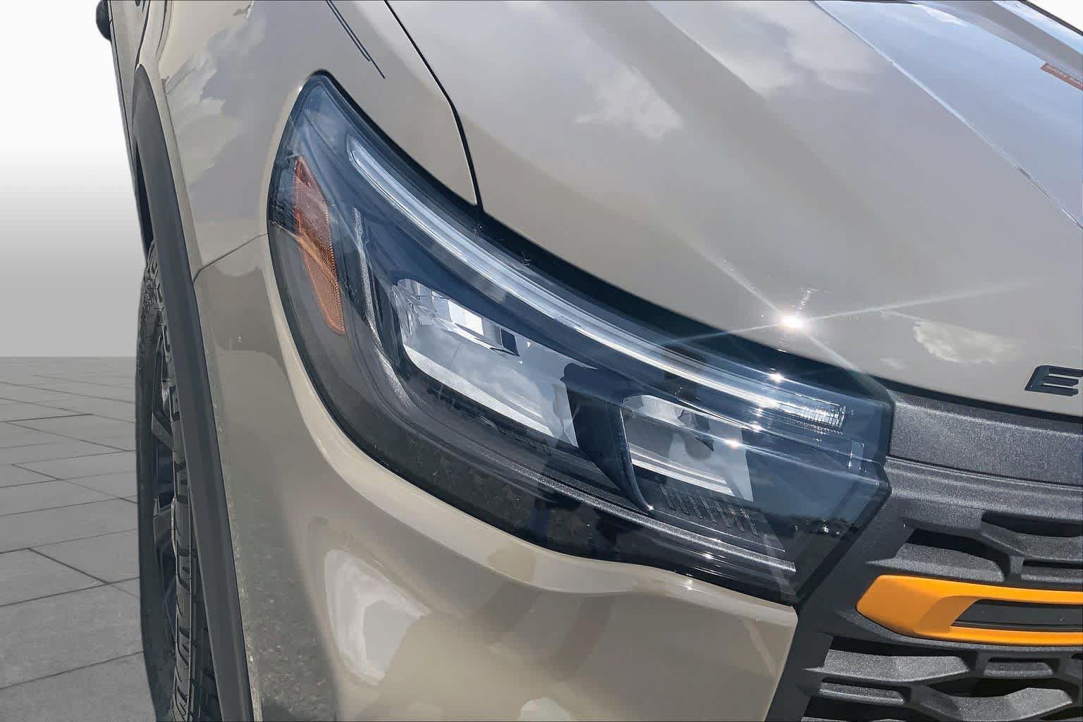 Certified 2026 Ford Explorer Tremor w/ Tremor Ultimate Package AWD/4WD image 28