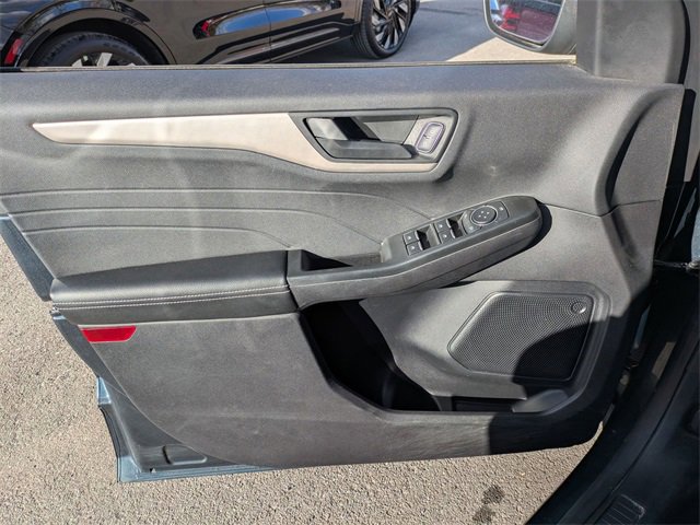 Certified 2022 Ford Escape SE w/ Convenience Package image 6