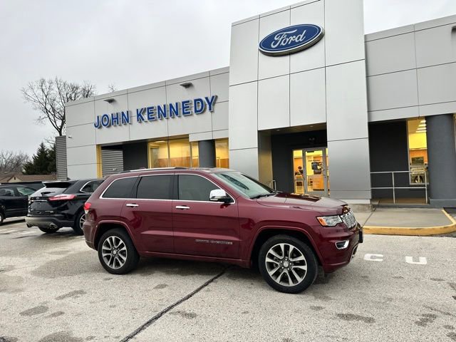 Used 2017 Jeep Grand Cherokee Overland w/ Jeep Active Safety Group image 22