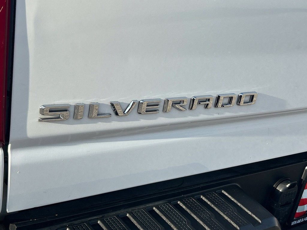 Used 2024 Chevrolet Silverado 2500 LT AWD/4WD image 27