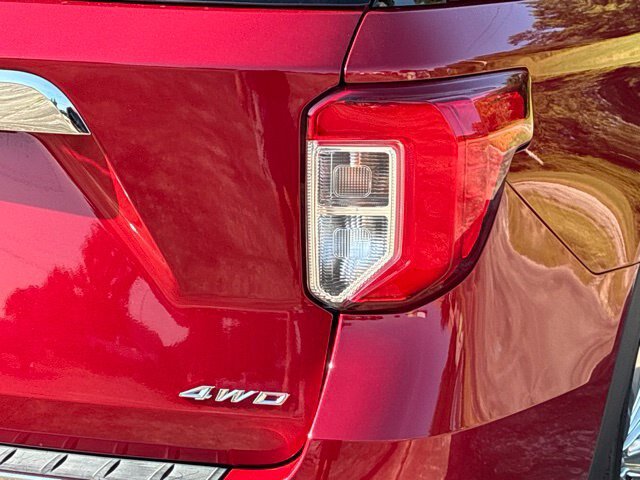 Certified 2022 Ford Explorer King Ranch w/ Class IV Trailer Tow Package AWD/4WD image 14