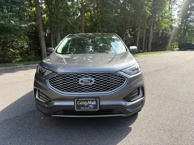 Certified 2024 Ford Edge SEL w/ Convenience Package AWD/4WD image 9