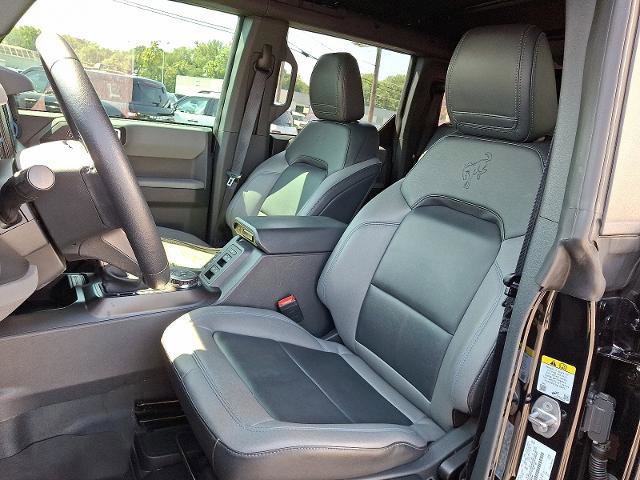 Certified 2022 Ford Bronco Black Diamond image 17