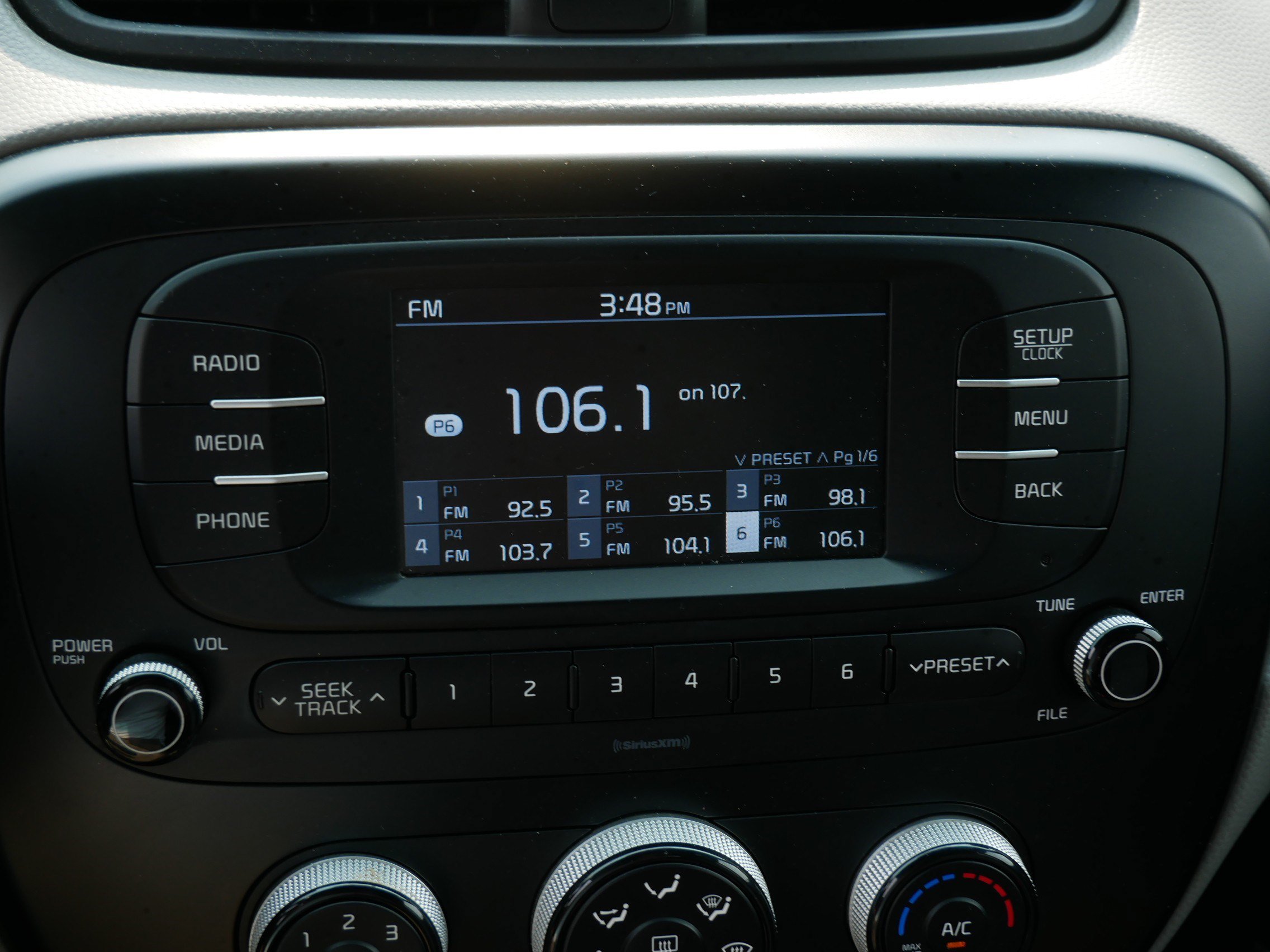 Used 2018 Kia Soul FWD image 22