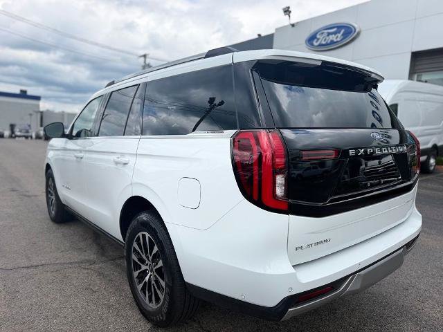 Certified 2025 Ford Expedition Platinum AWD/4WD image 4