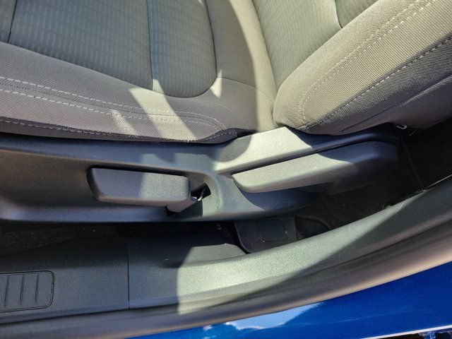 Certified 2022 Ford Escape S FWD image 21