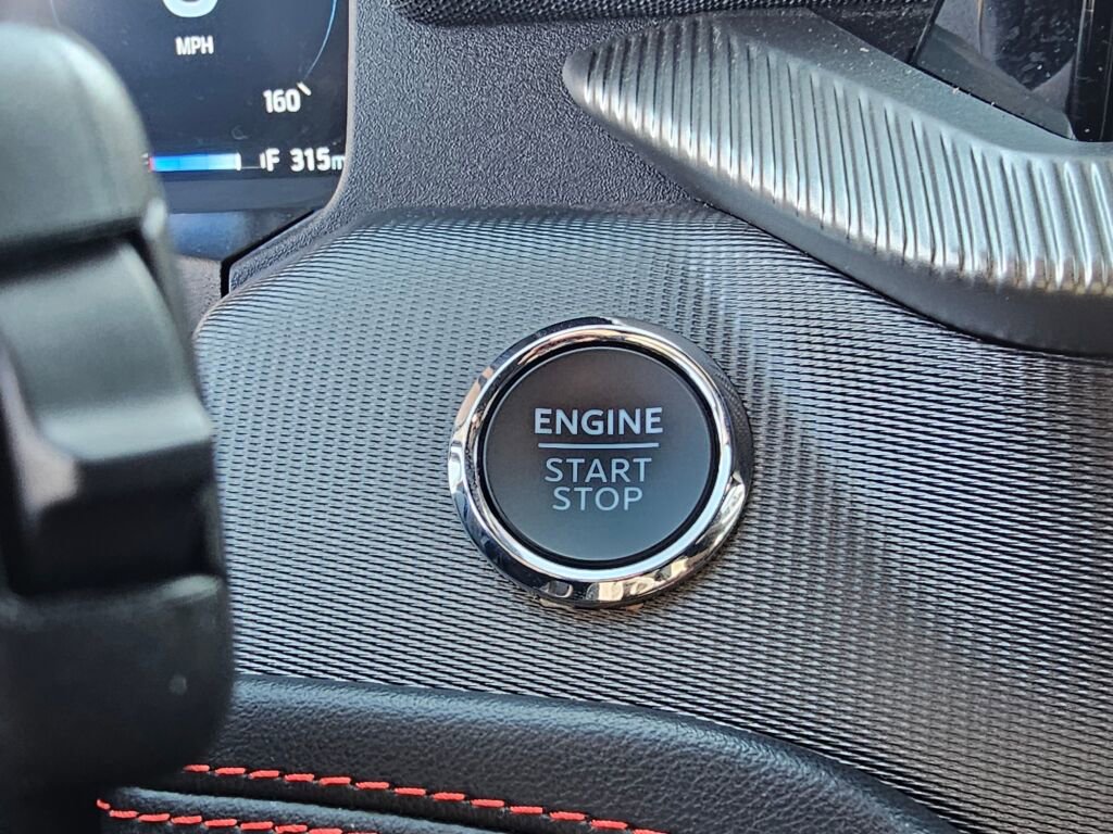 Certified 2025 Ford Explorer ST-Line image 31