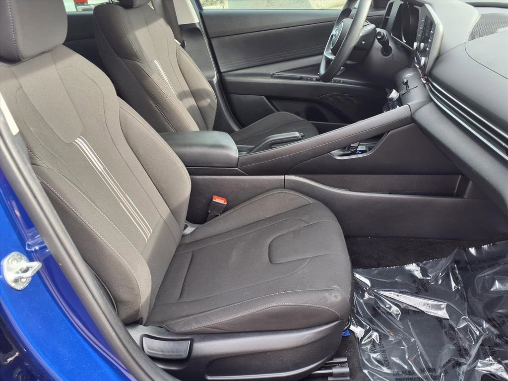 Used 2021 Hyundai Elantra SEL image 27