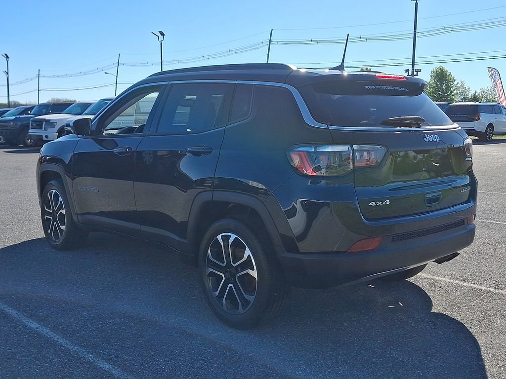 Used 2022 Jeep Compass Limited AWD/4WD image 4