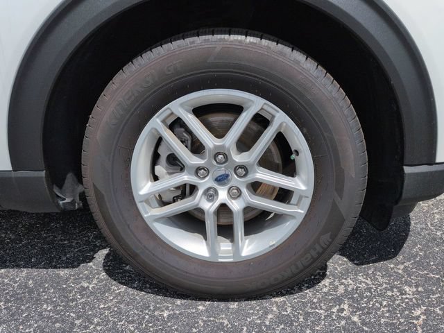 Certified 2026 Ford Explorer Active w/ Active Comfort Package RWD image 11