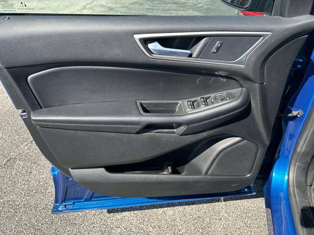 Certified 2024 Ford Edge SEL w/ Convenience Package AWD/4WD image 14