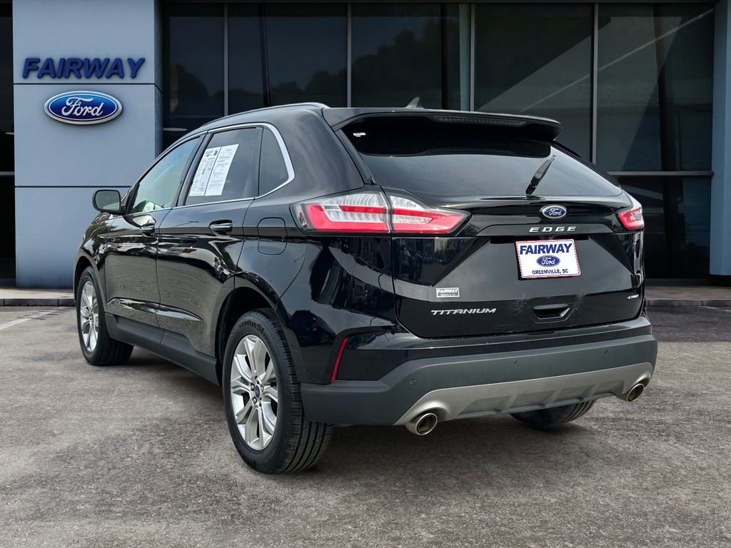 Certified 2022 Ford Edge Titanium image 3